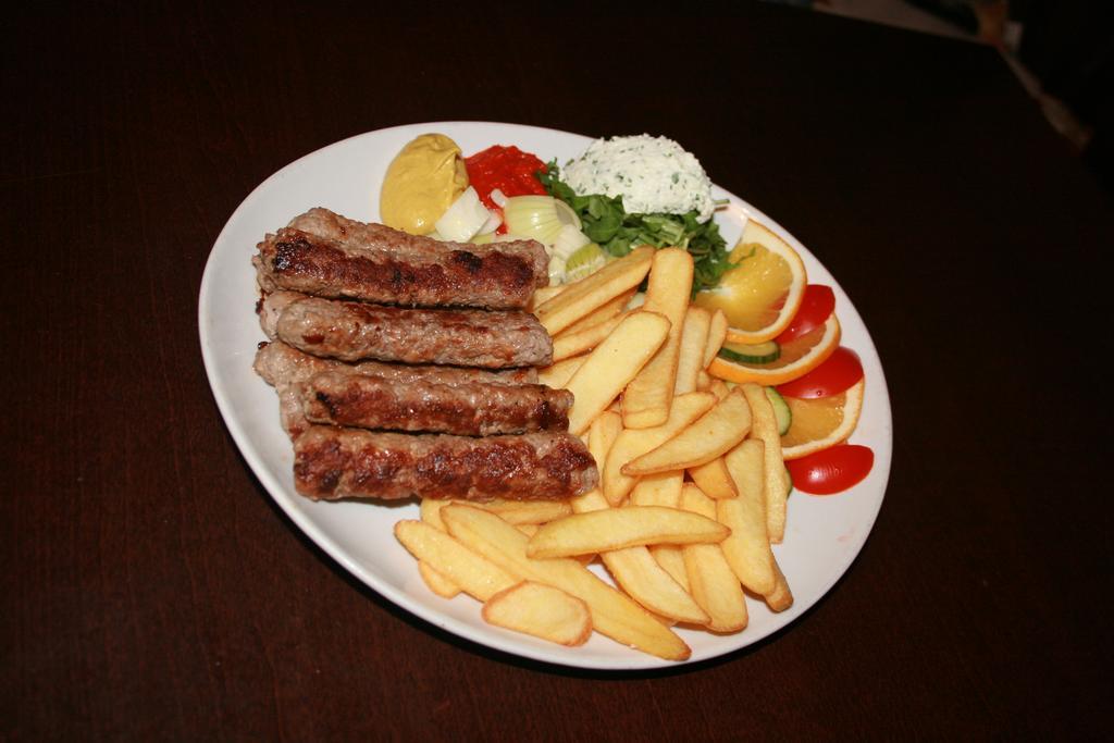 נקלו Guest House Klub Kovac מראה חיצוני תמונה